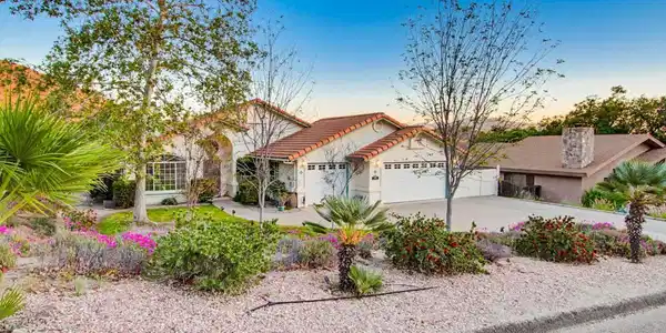 24427 Del Amo Rd