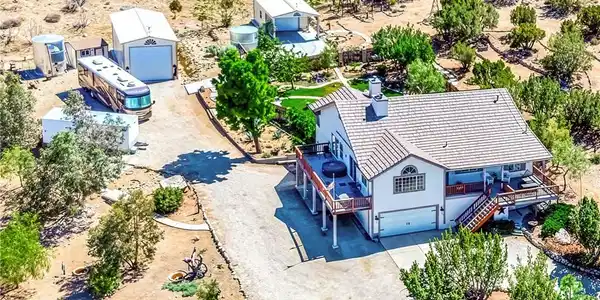 11720 Honeybee Lane