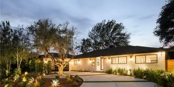 4041 Sapphire Drive