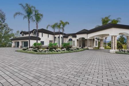 16762 Caminito De Las Palmas