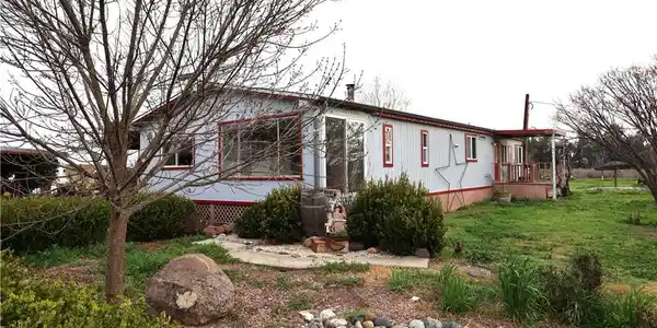 20490 Corning Rd.