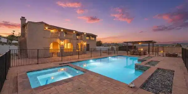 17731 Glen Hollow