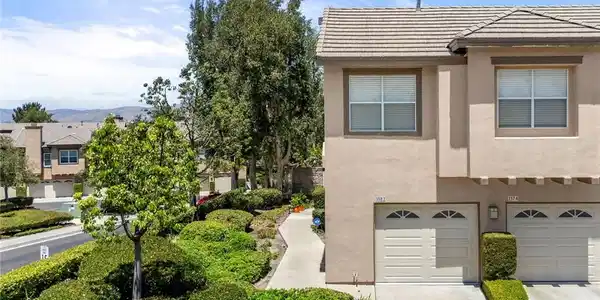 1382 S Country Glen Way