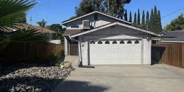 618 Felicita Avenue