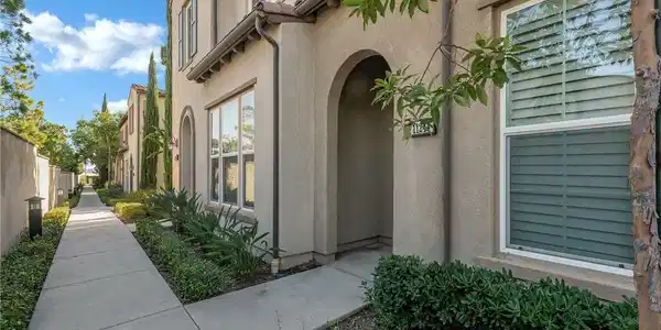 11244 Paseo Del Cielo