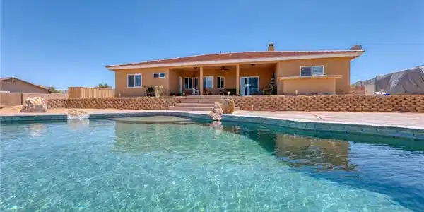 58598 Santa Maria Drive