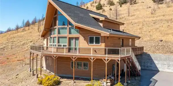 5716 Palmer Drive