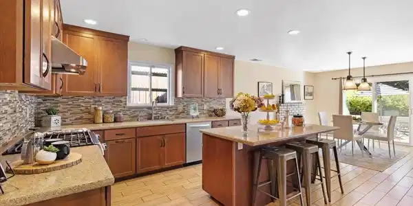 1289 Kansas Cir