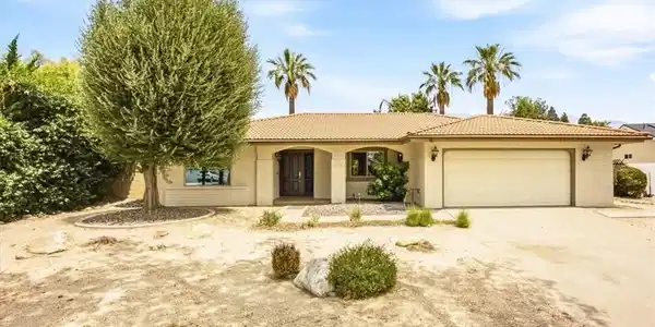 929 W Pinto Court