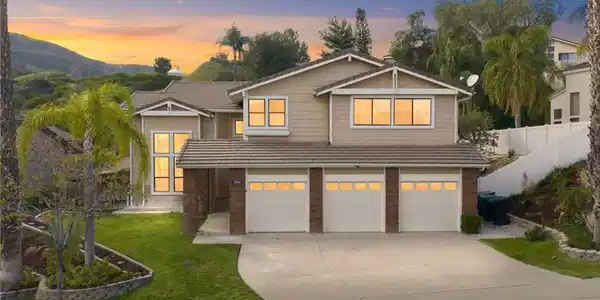 2860 Hidden Hills