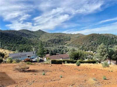 6875 Grande Vista Dr.