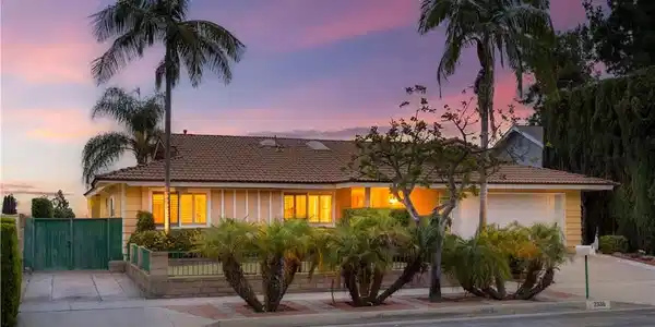 2336 Donosa Drive