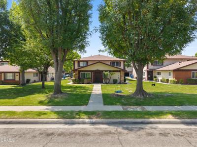 1124 W Calle Del Sol