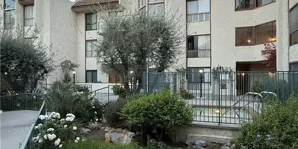 5255 Zelzah Avenue
