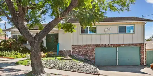 1415 Smith