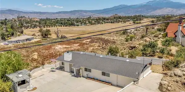 27756 Vista Del Valle