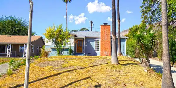 1007 E Palm Street