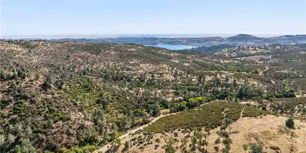8321 Hunters Valley Road