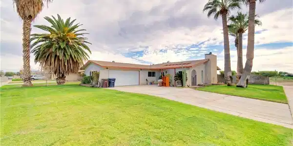 660 Parker Place