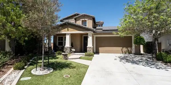 34338 Champoux Court