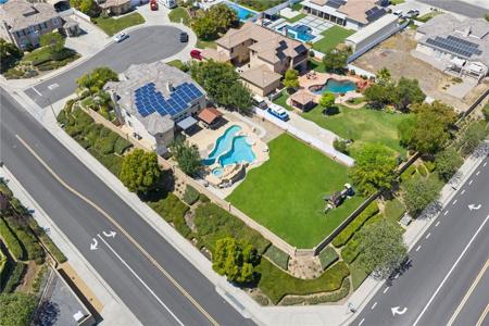 42490 Azure Sky Court