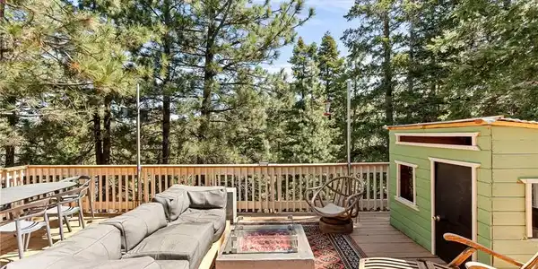 43544 Ridge Crest Drive