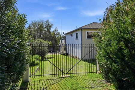 16625 Pinecrest Court