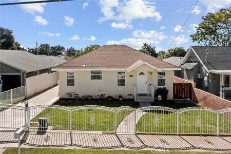 134 E Cypress