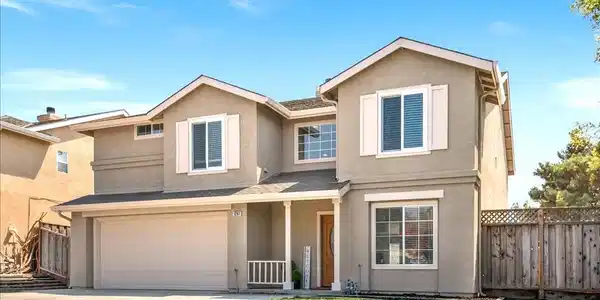 1261 Crestview Drive