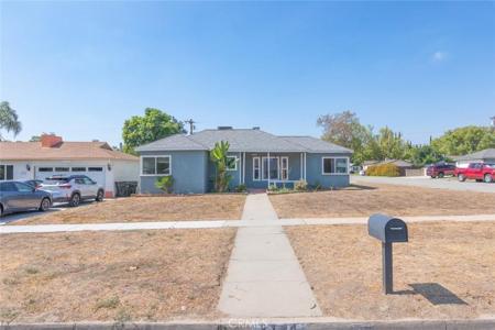 2744 Valencia