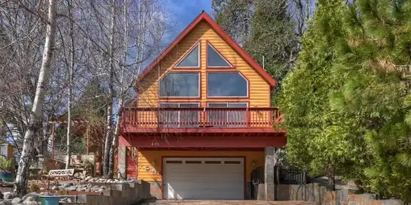 495 Zuger Court