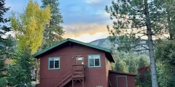 2325 Woodland Drive