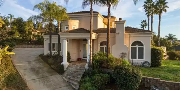 2464 Canyon Creek Rd