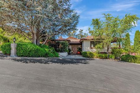 108 San Benancio Road