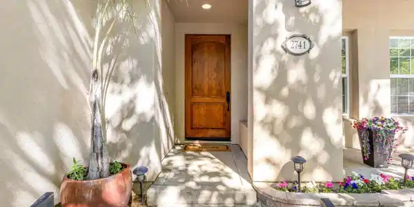 2741 Club Drive