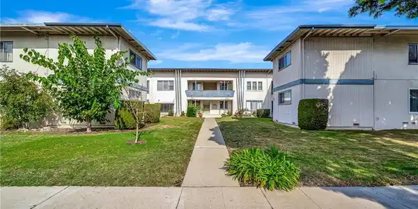 5741 Clemson
