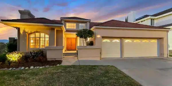 3900 Coral Crest Court