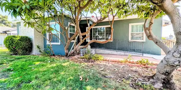 892 N Valencia Drive