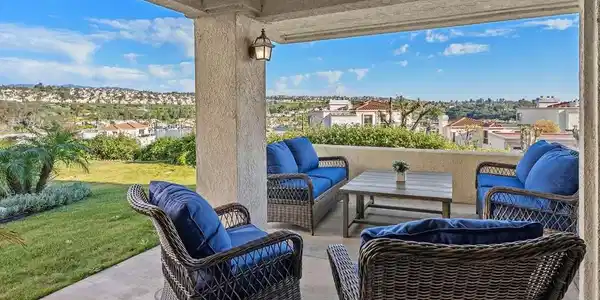 22522 Campos