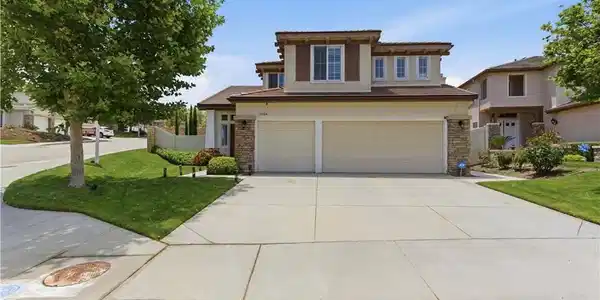 18304 Avocet Court