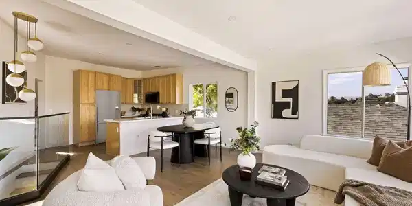 6837 Cahuenga Park Trail