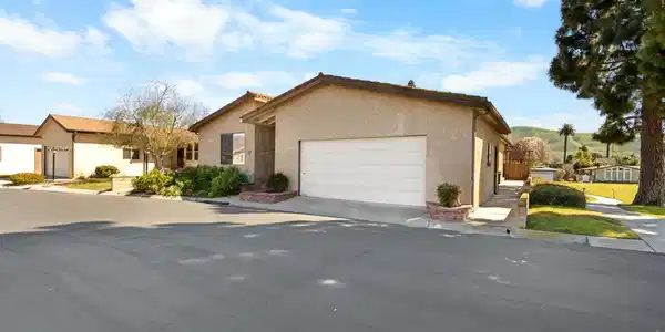 975 W Telegraph Road