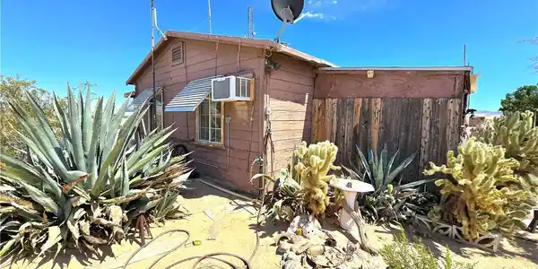 3073 Bagdad Highway