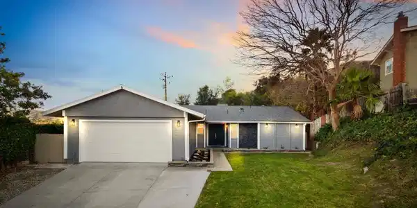 20 Robbins Court