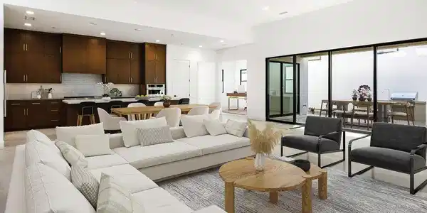 4 Heliotrope Avenue