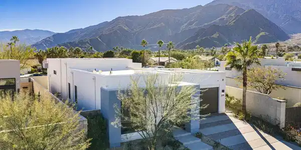 379 Fountain Drive