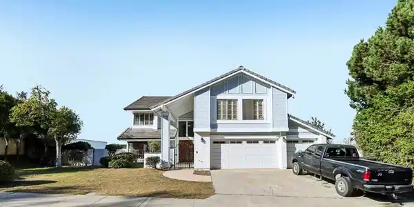 927 Rawhide Court
