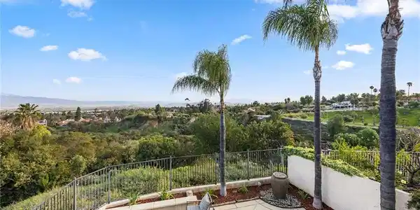 1501 San Rafael