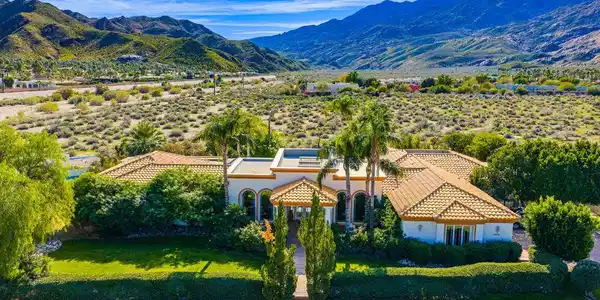 1019 Andreas Palms Drive