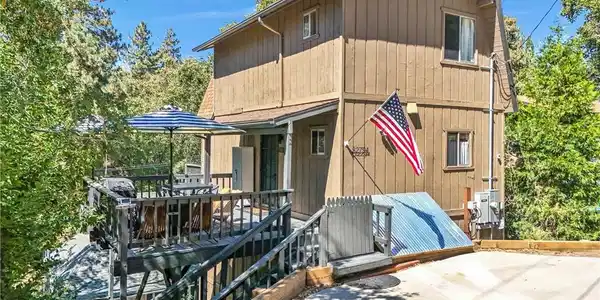 32794 Cougar Lane